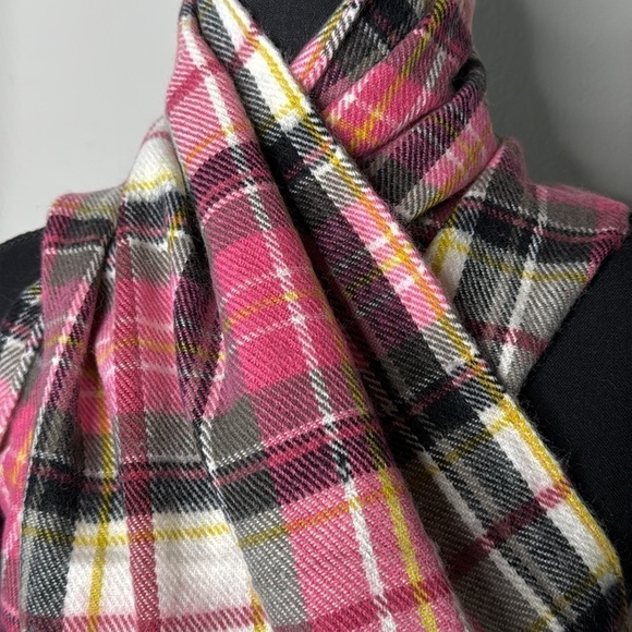 Joules Large Plaid Check Scarf Pink, Cream & Black One Size NWOT - Picture 3 of 4
